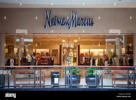 neiman marcus outlet near me.